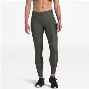 **Price Drop Like new The North Face leggings